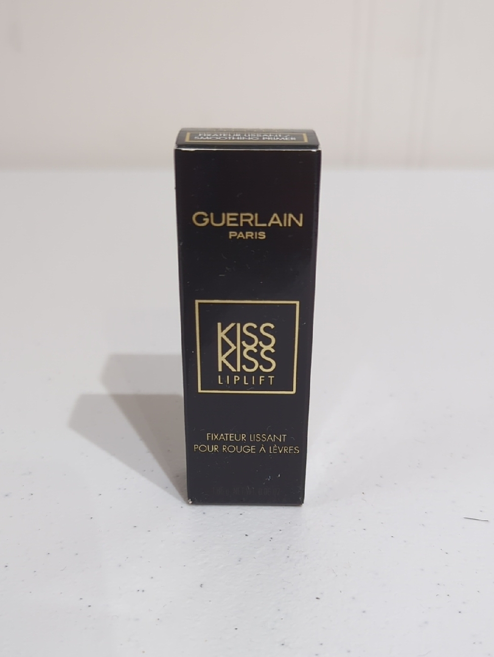 GUERLAIN KissKiss Liplift Smoothing Lipstick Primer